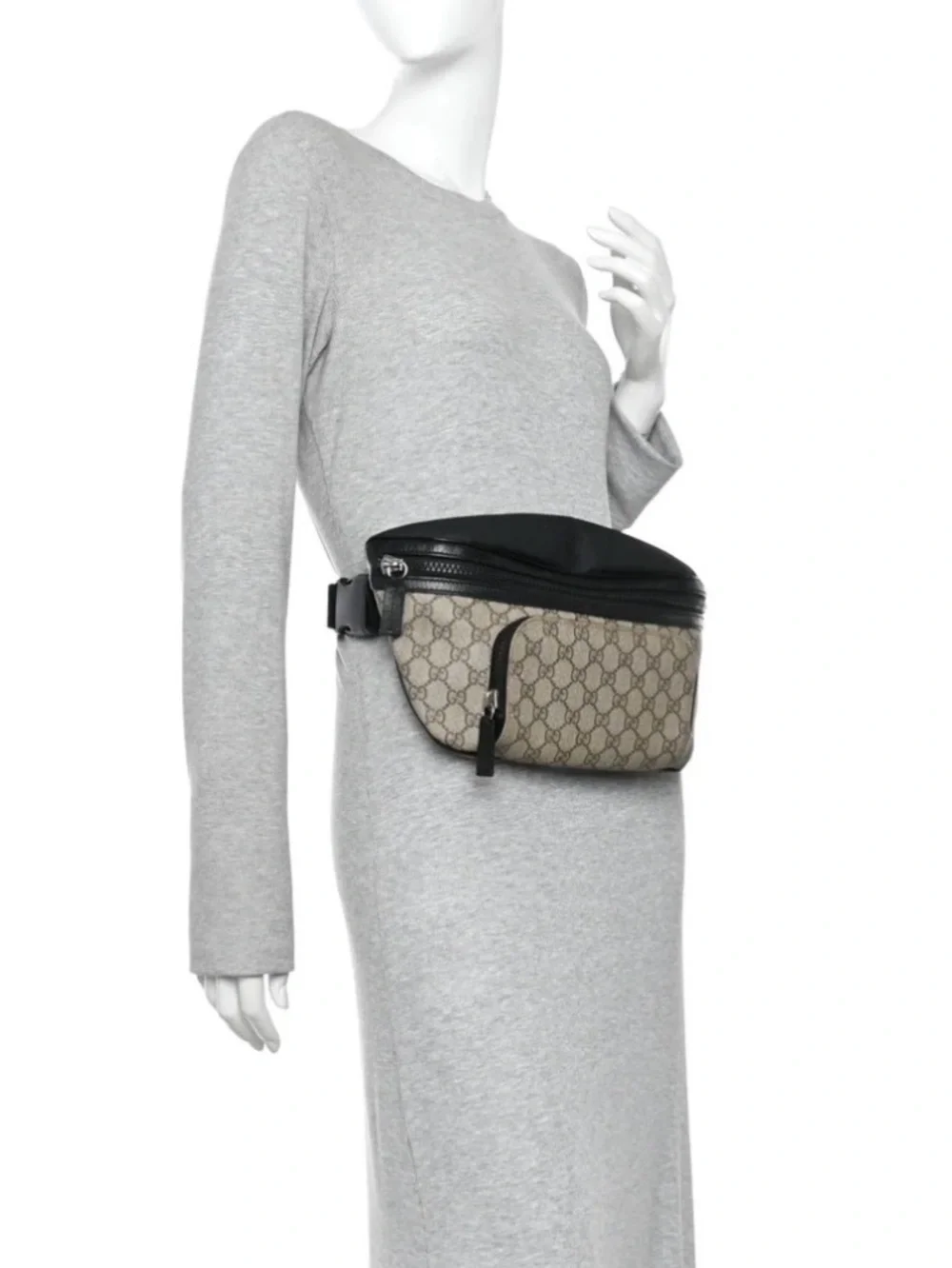 Gucci GG Supreme Monogram Belt Bag Beige & Black